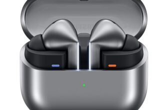 Samsung Galaxy Buds3 Pro| Silver| Wireless Earbuds| Powered by Galaxy AI| IP57| Active Noise Cancellation| Adaptive Noise Control| 37hrs Battery| 360 Surround Sound| Pinch Controls| Galaxy Ecosystem