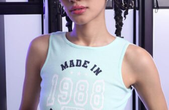 Street By Tokyo Talkies – Typography Printed Round Neck Sleeveless Crop T-Shirt